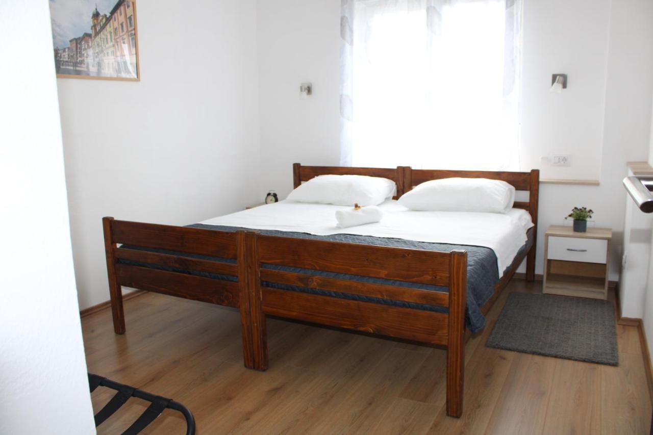 Apartman Lovro Ριέκα Εξωτερικό φωτογραφία